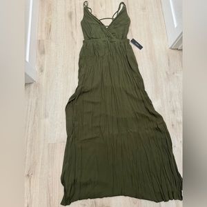 Summer maxi dress, size medium.